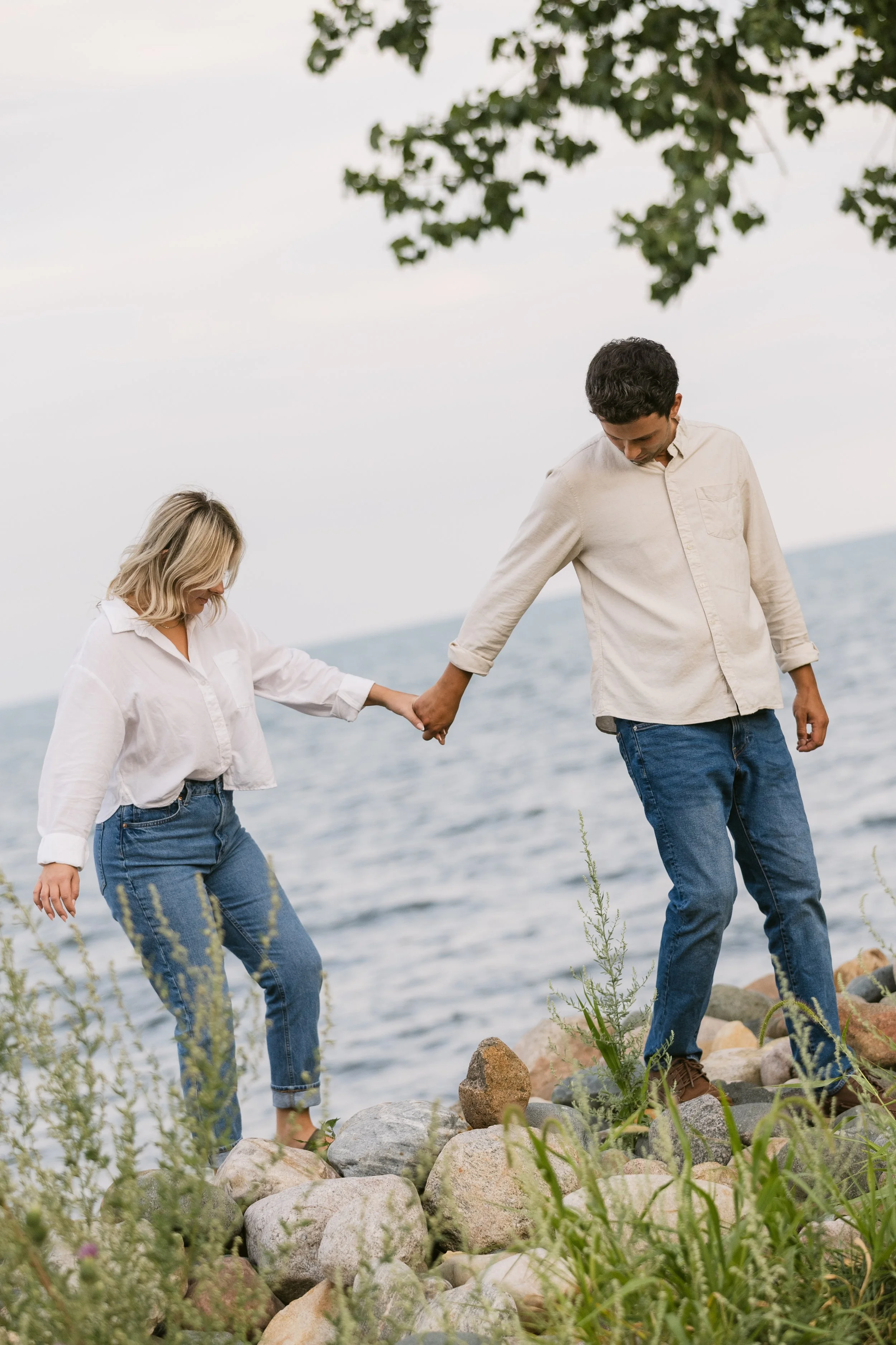 Michigan Detroit wedding photographer engagement portrait Shepherds Hollow 24.jpg