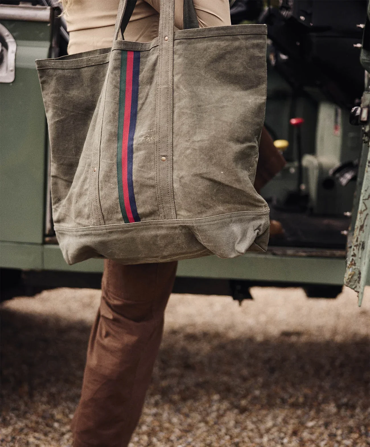 Escapee-Large-canva-Tote-Khaki-green-bag.webp