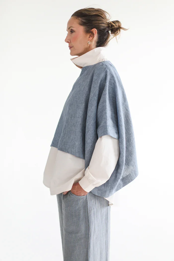 evas-sunday-Tommy-linen-Top-Bluestone.webp