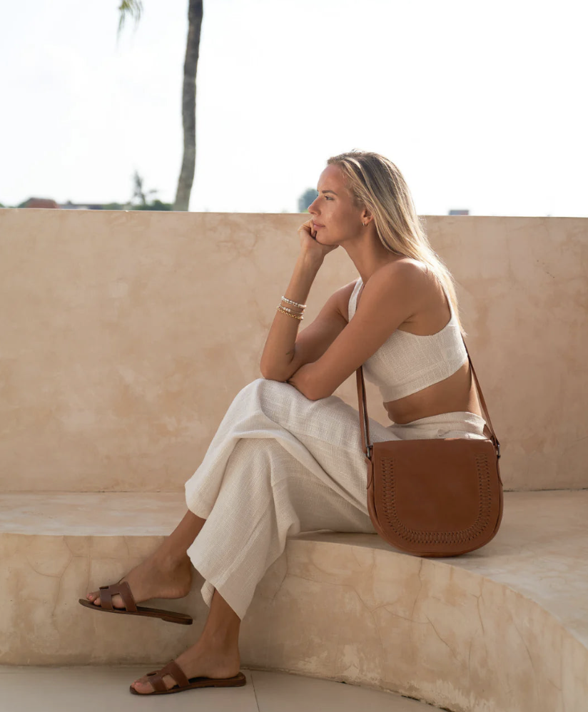 Harper-bag-camel-bare.png