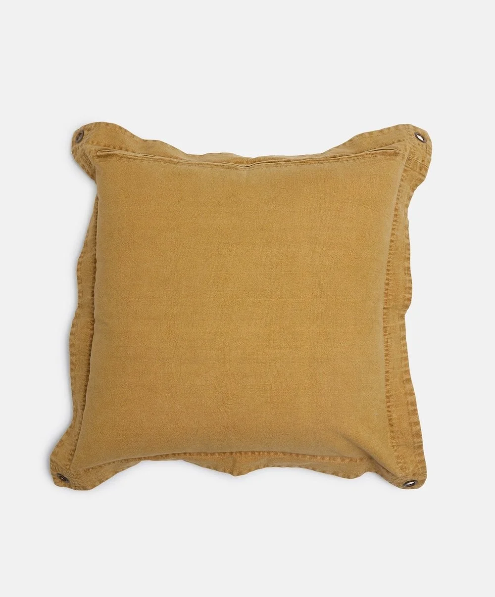 Highlander-cushion-safari.jpg