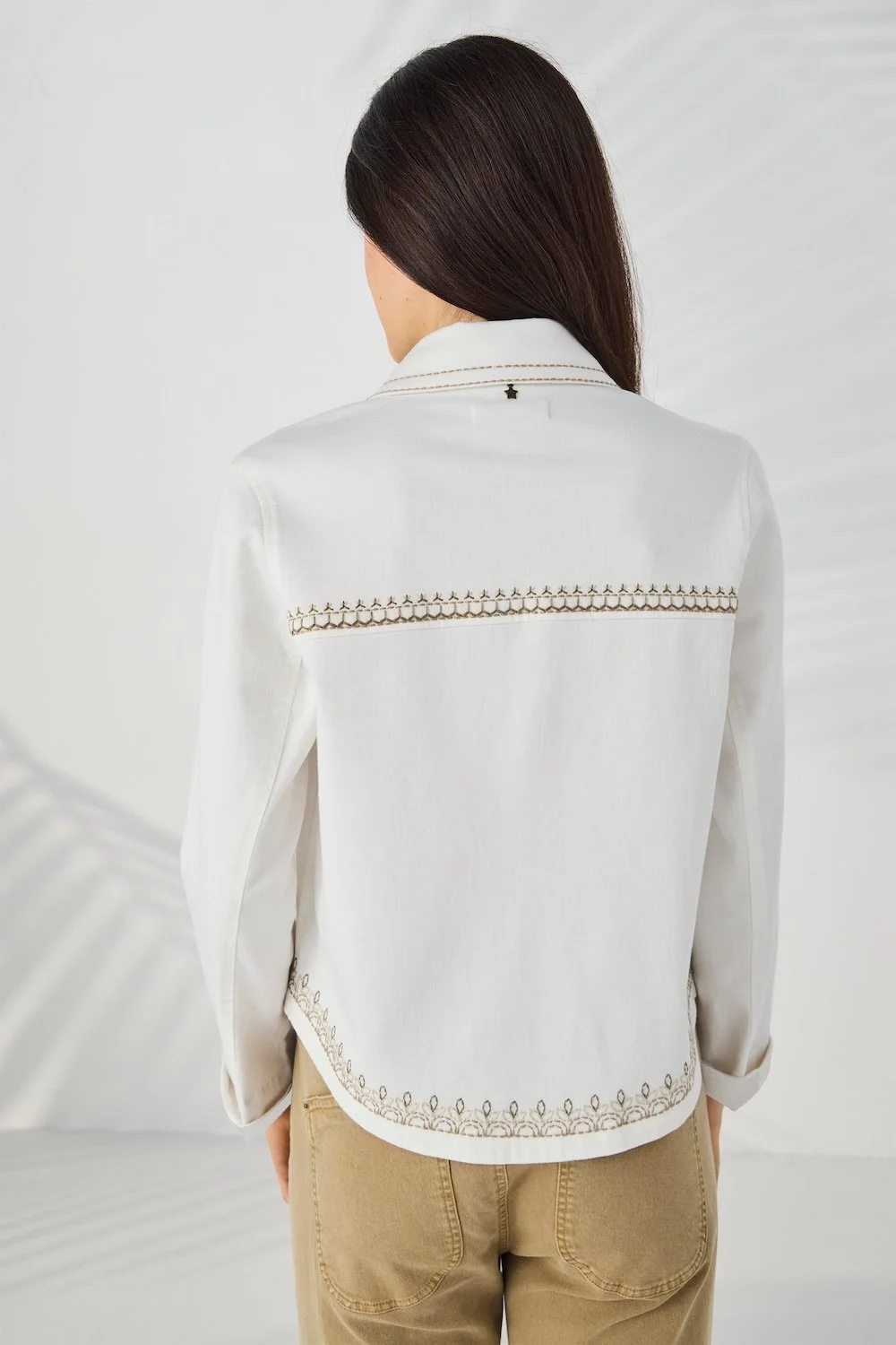 lania-the-label-cross-jacket.jpg