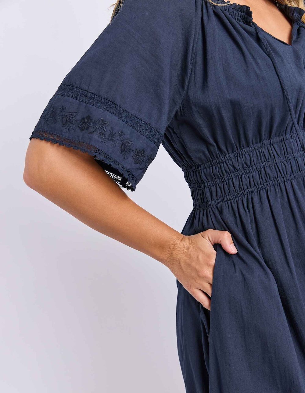 juna-dress-close-up.jpg