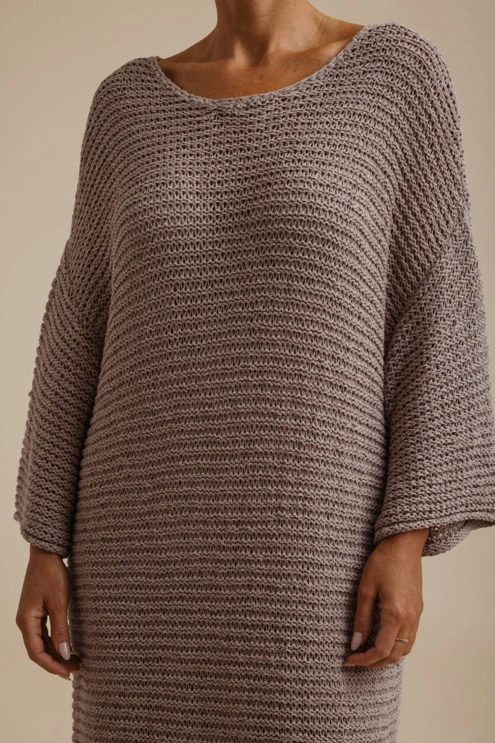 close-up-drift-away-dress-talamaya.jpg