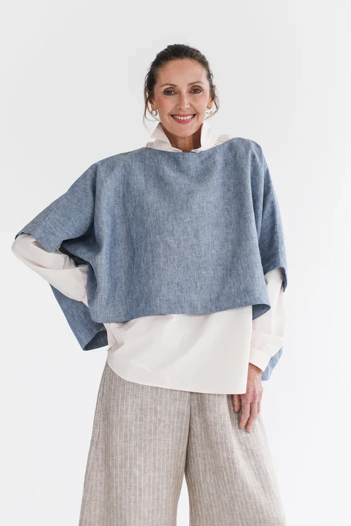 evas-sunday-Tommy-Top-Bluestone-linen-fashion.webp
