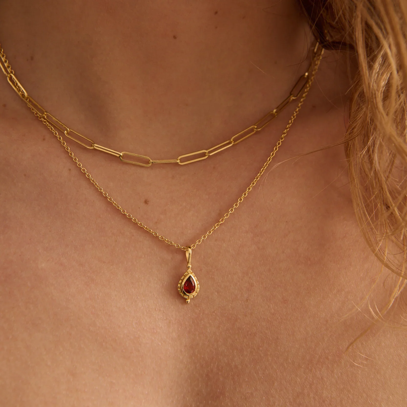 murkani-january-garnet-birthstone-necklace-charm-yackandandah.webp