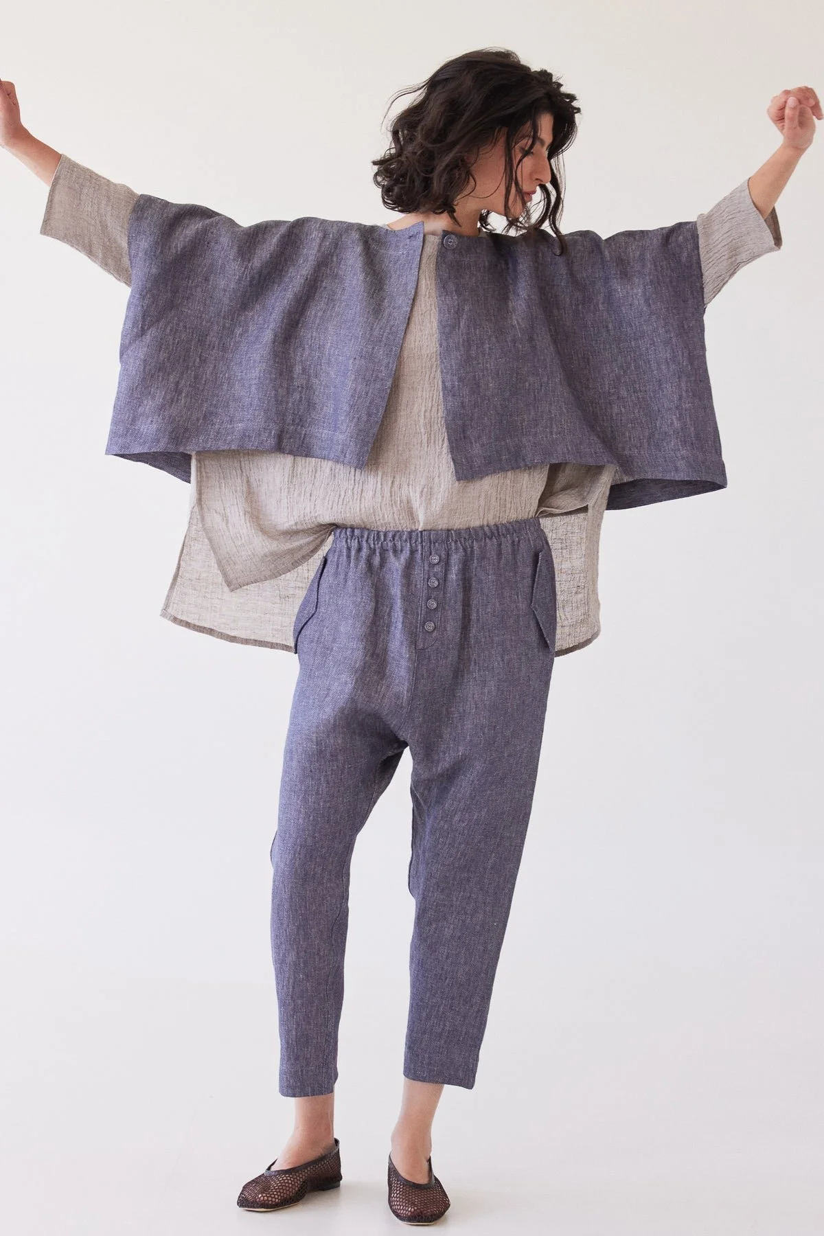evassunday-tussie_capelet_dusty_denim.jpg