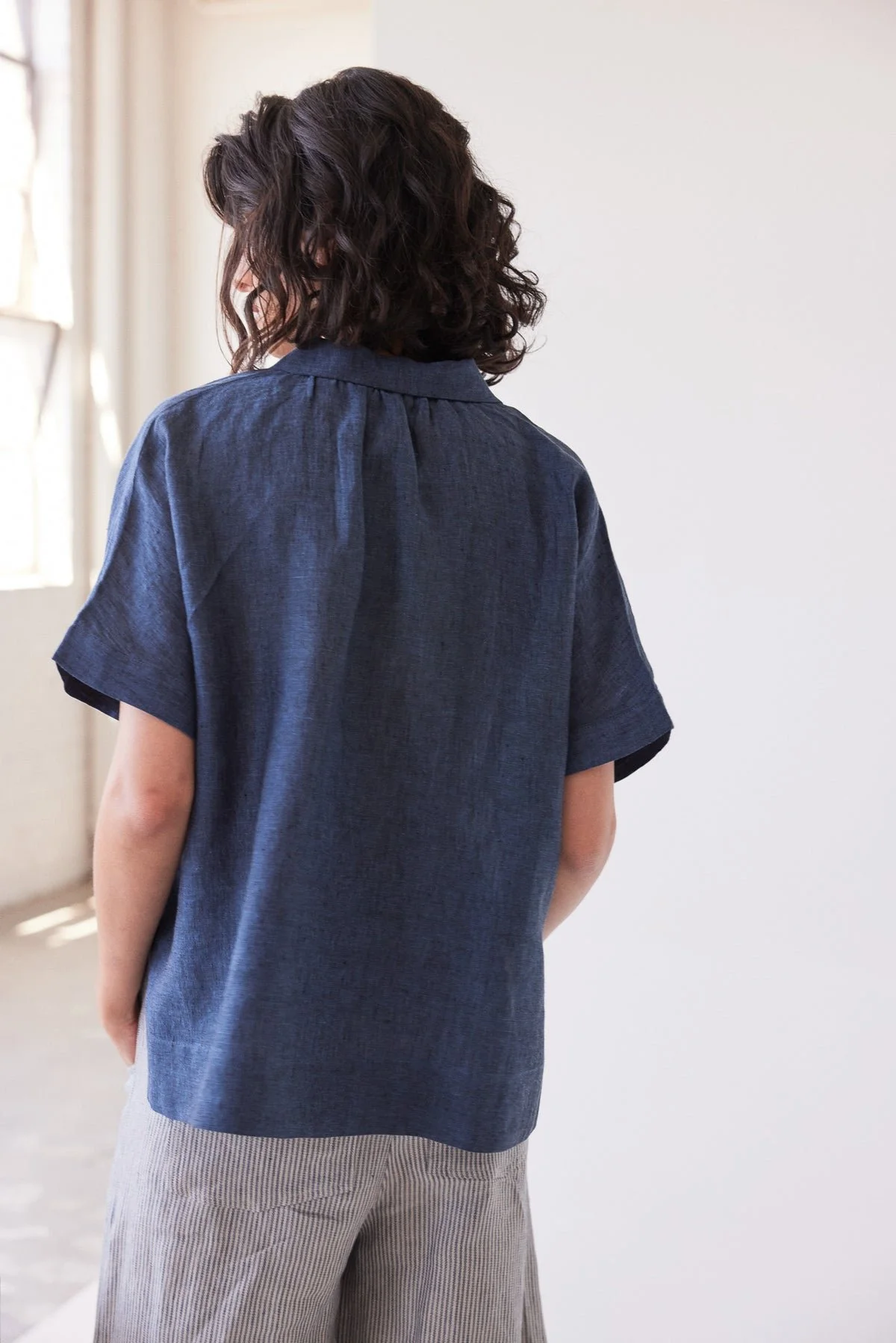 evas-sunday-lumi_shirt_navy.jpg