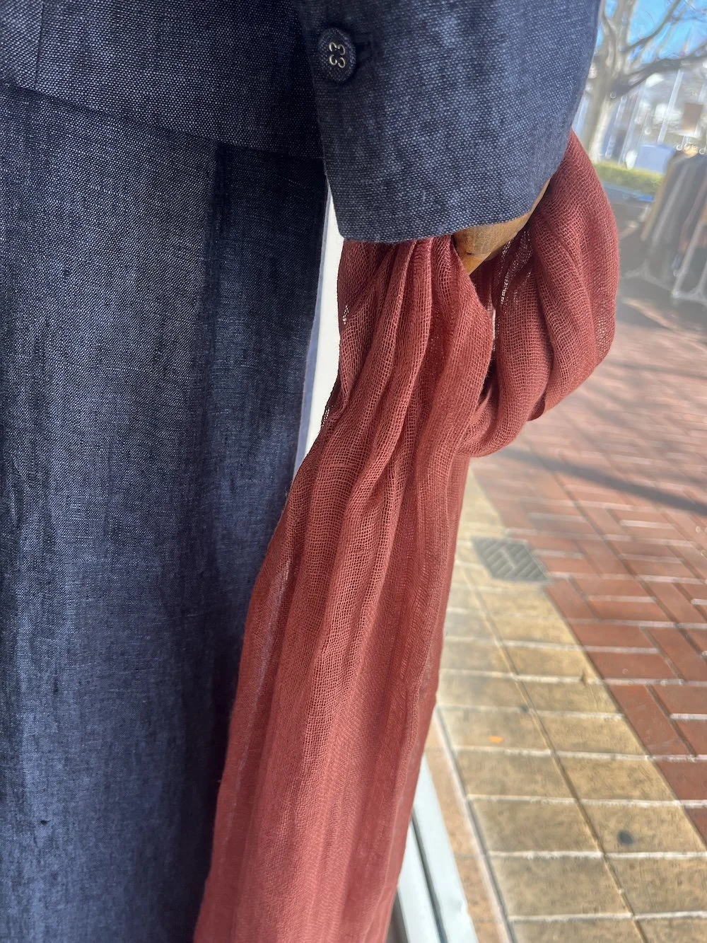 clove-linen-scarf.jpeg