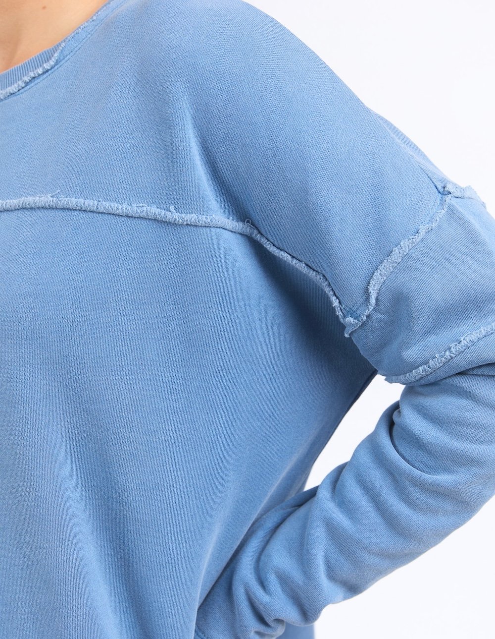 foxwood-jayne-throw-on-fleece-coronet-blue.jpg