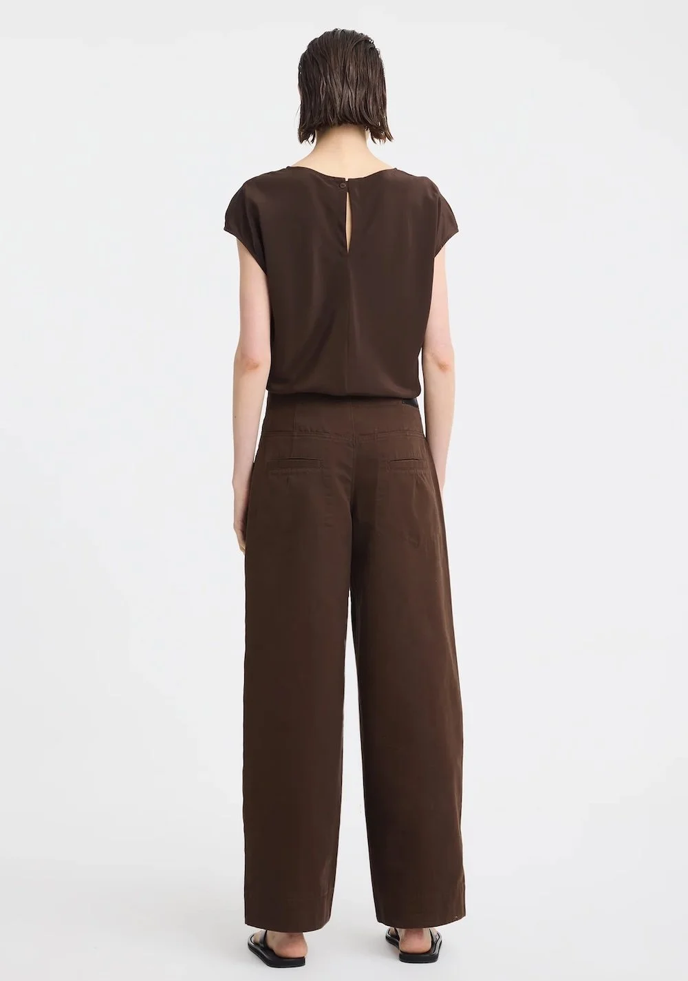 Morrison-Morgan-Cargo-Pant-Bark-brown-cotton-pant.jpeg