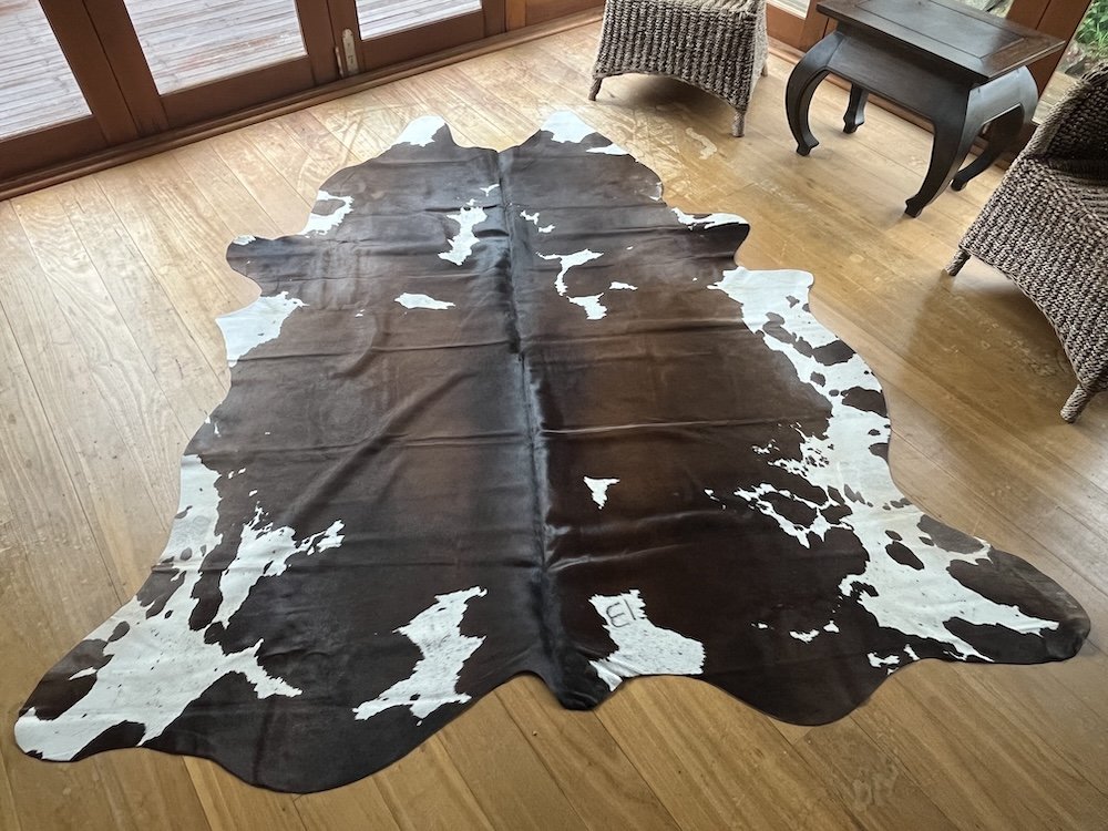 Cowhide 16 - Brown and White