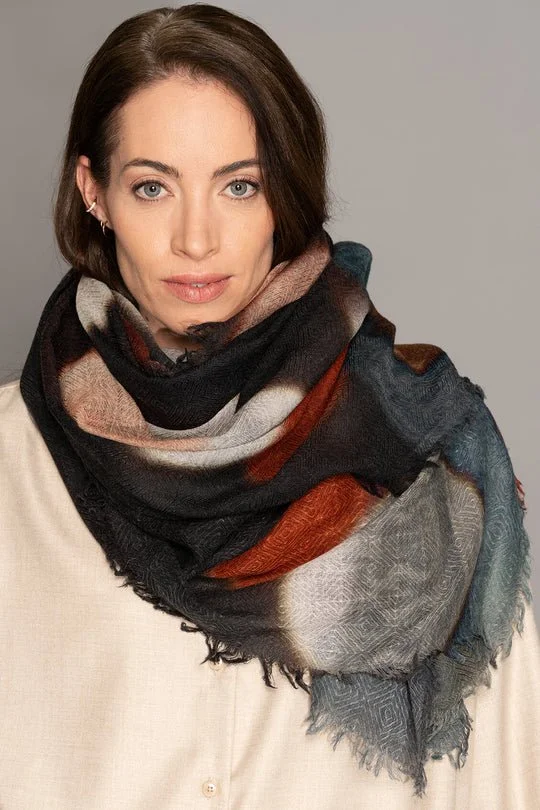 Yoko Elva merino scarf EV04