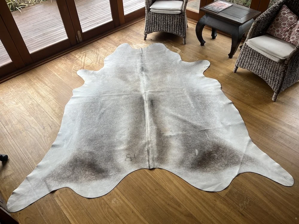 Cowhide 9 - Light Grey