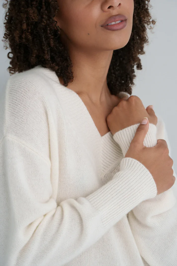lilly-pilly-june-cashmere-knit-ivory-jumper.webp