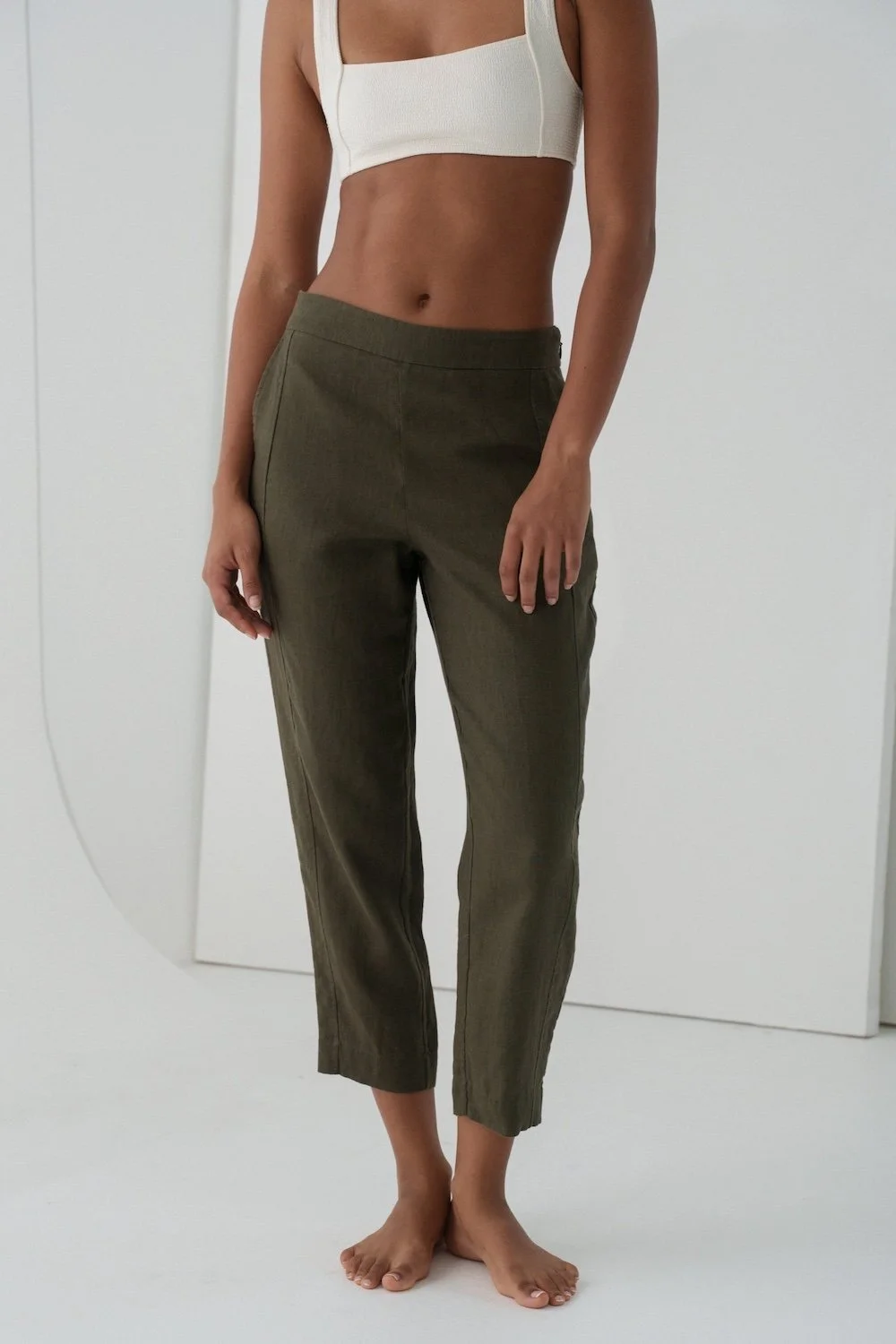 Lilly-pilly-emer-linen-pants-khaki-6.jpg