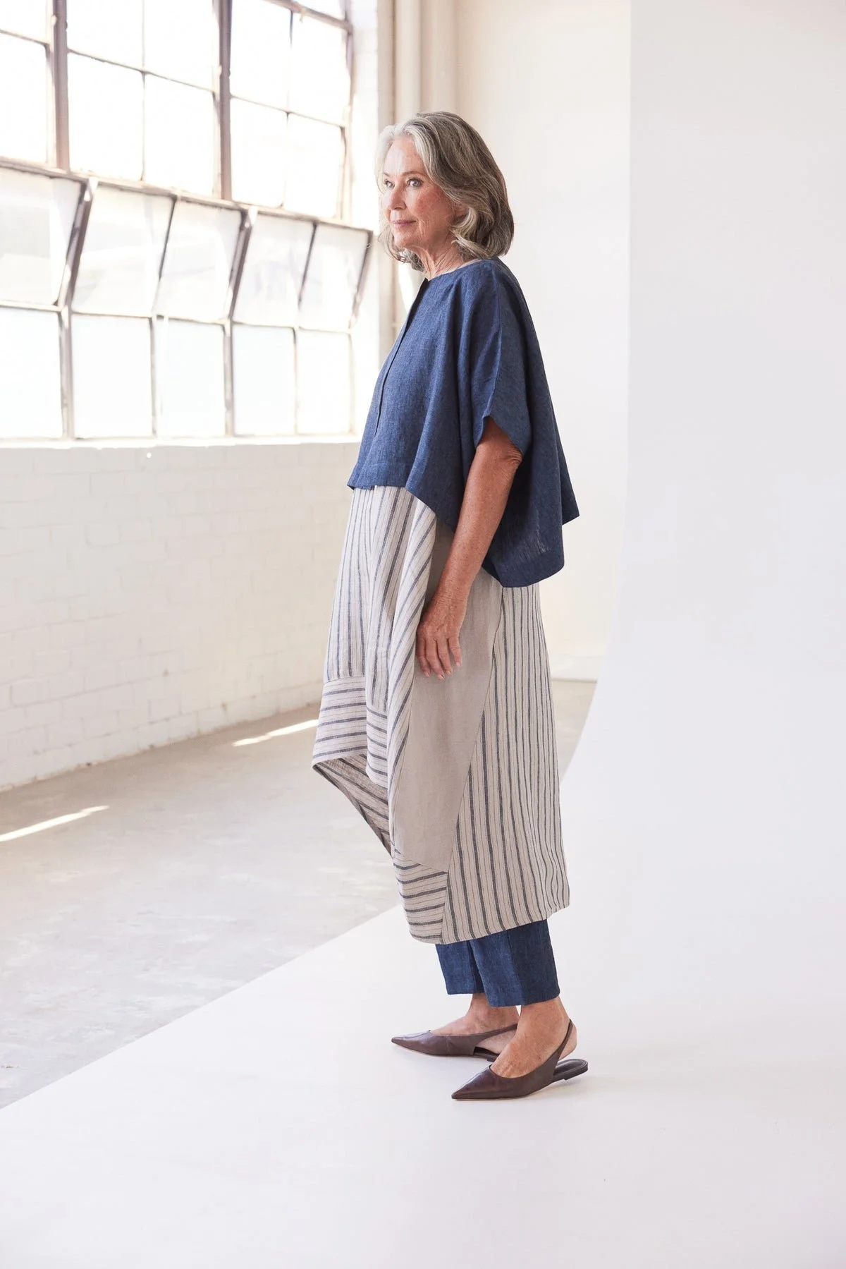 tussie_capelet_navy.jpg