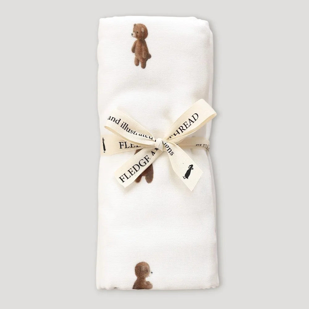 Fledge and Thread Burp cloth set