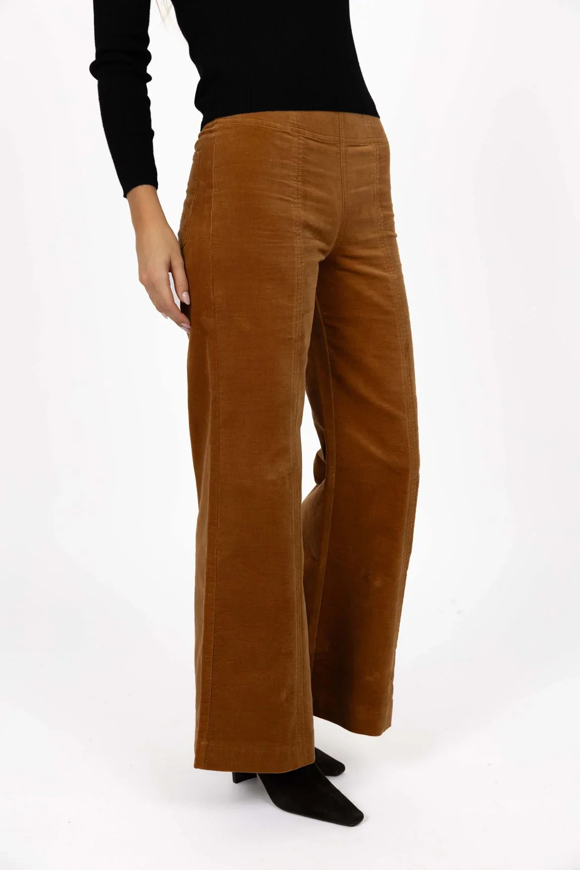 humidity-stitched-pant-camel-yackandandah.webp