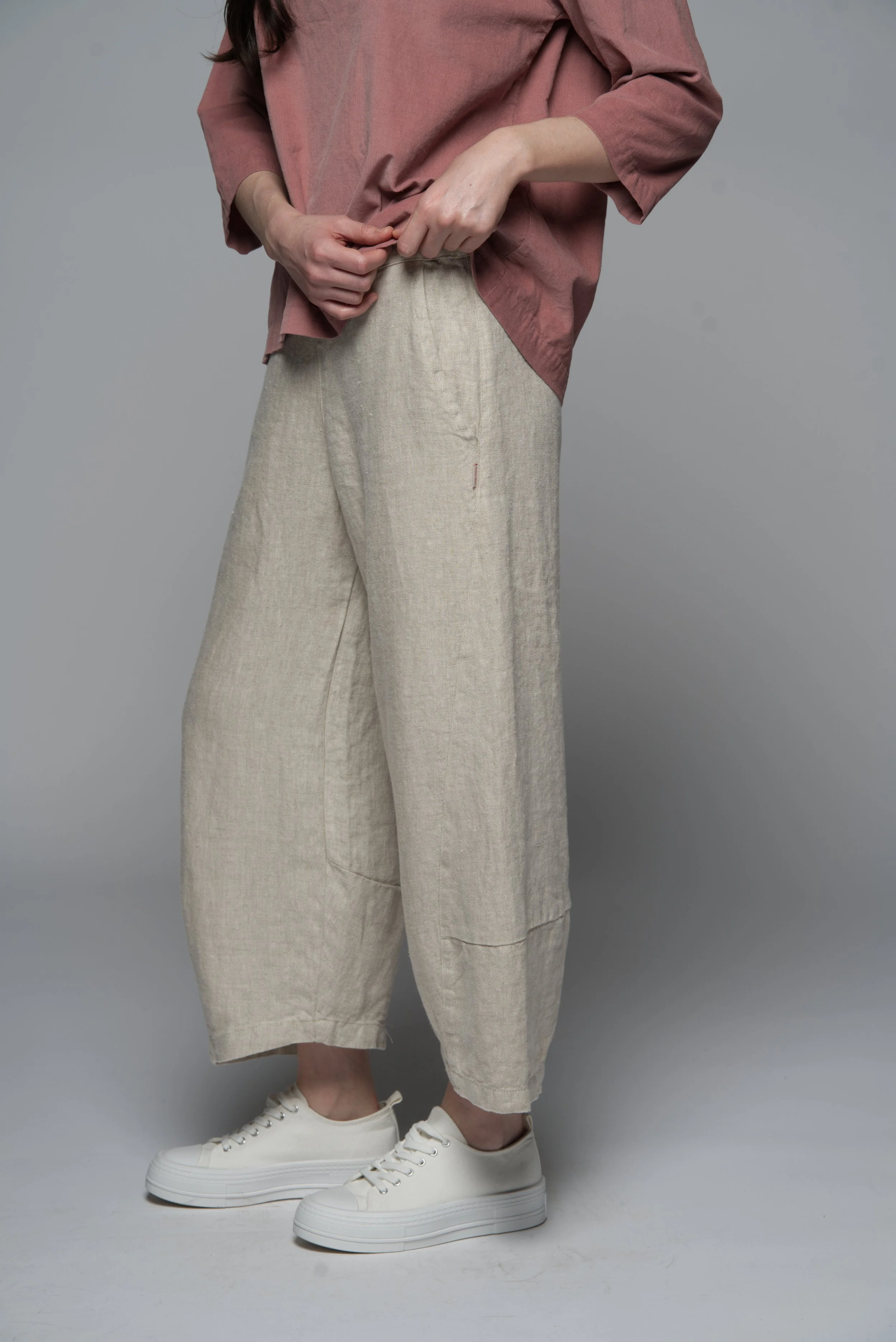 muse-sanne-natural-linen-pant-yackandandah.jpg