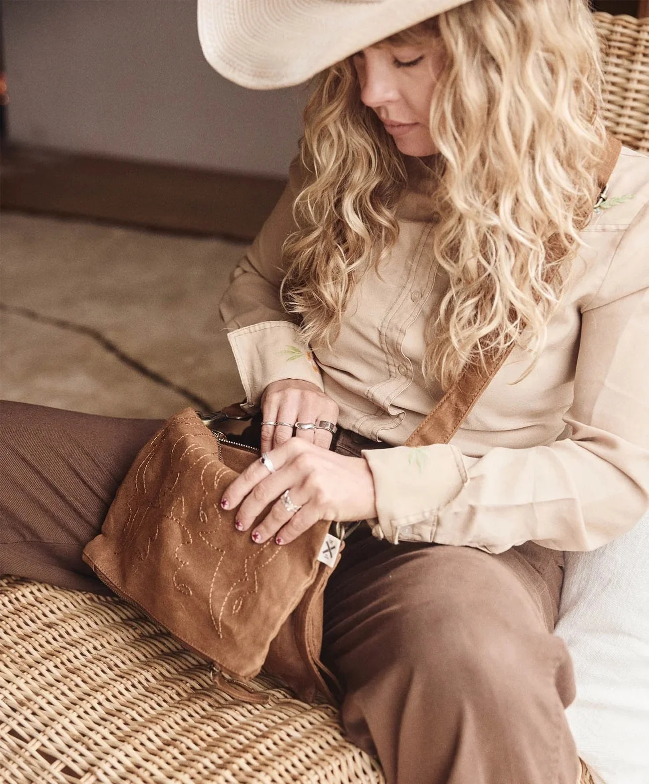 pont-rider-Market-Clutch-Spicy-Cowboy-bag-crossbody-bag.jpeg
