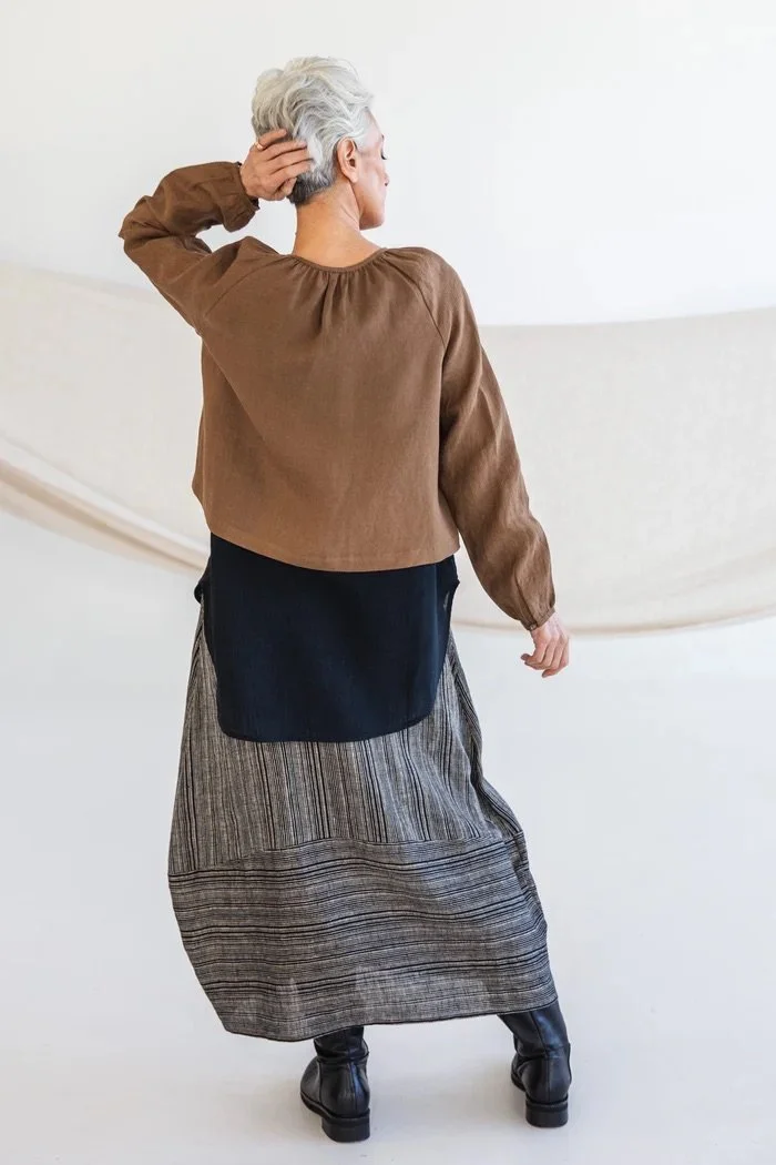 evas-sunday-rhodesia-blouse-cinnamon-linen-top.jpeg