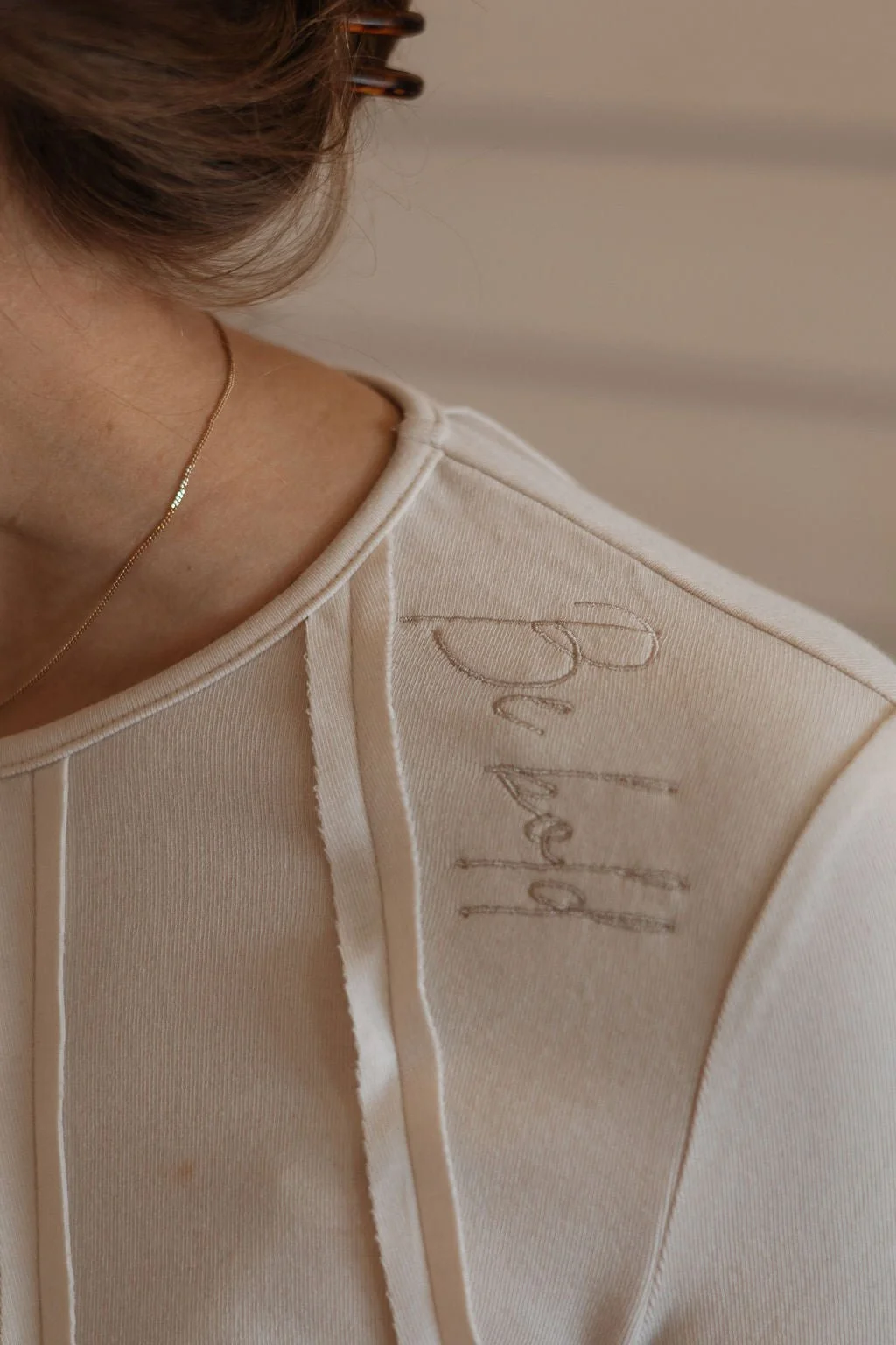 beige-fitted-top-tommi.jpg