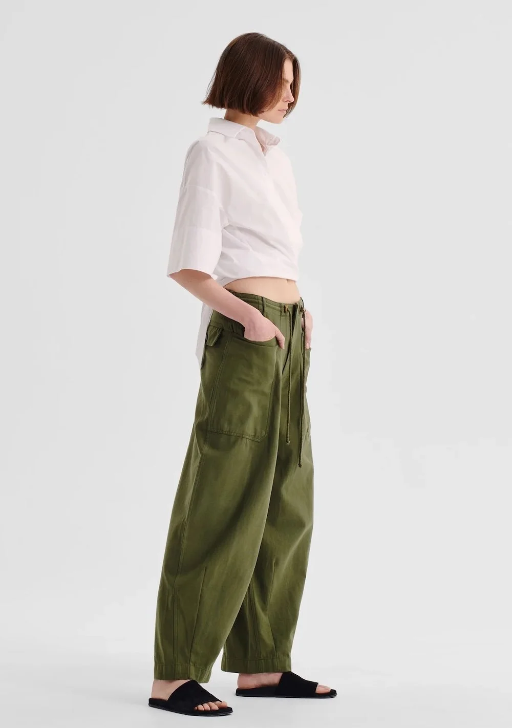 Morrison-Charlie-Cargo-pant-khaki-green-cotton .jpeg