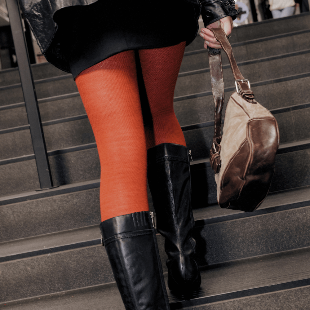 Lamington-wool-tights-textured-spice.png