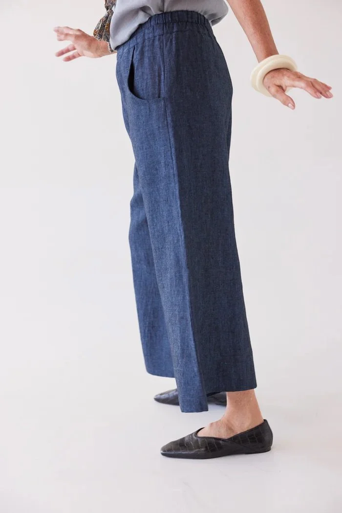 evas-sunday-oliver-pant-navy-linen-pants.jpeg