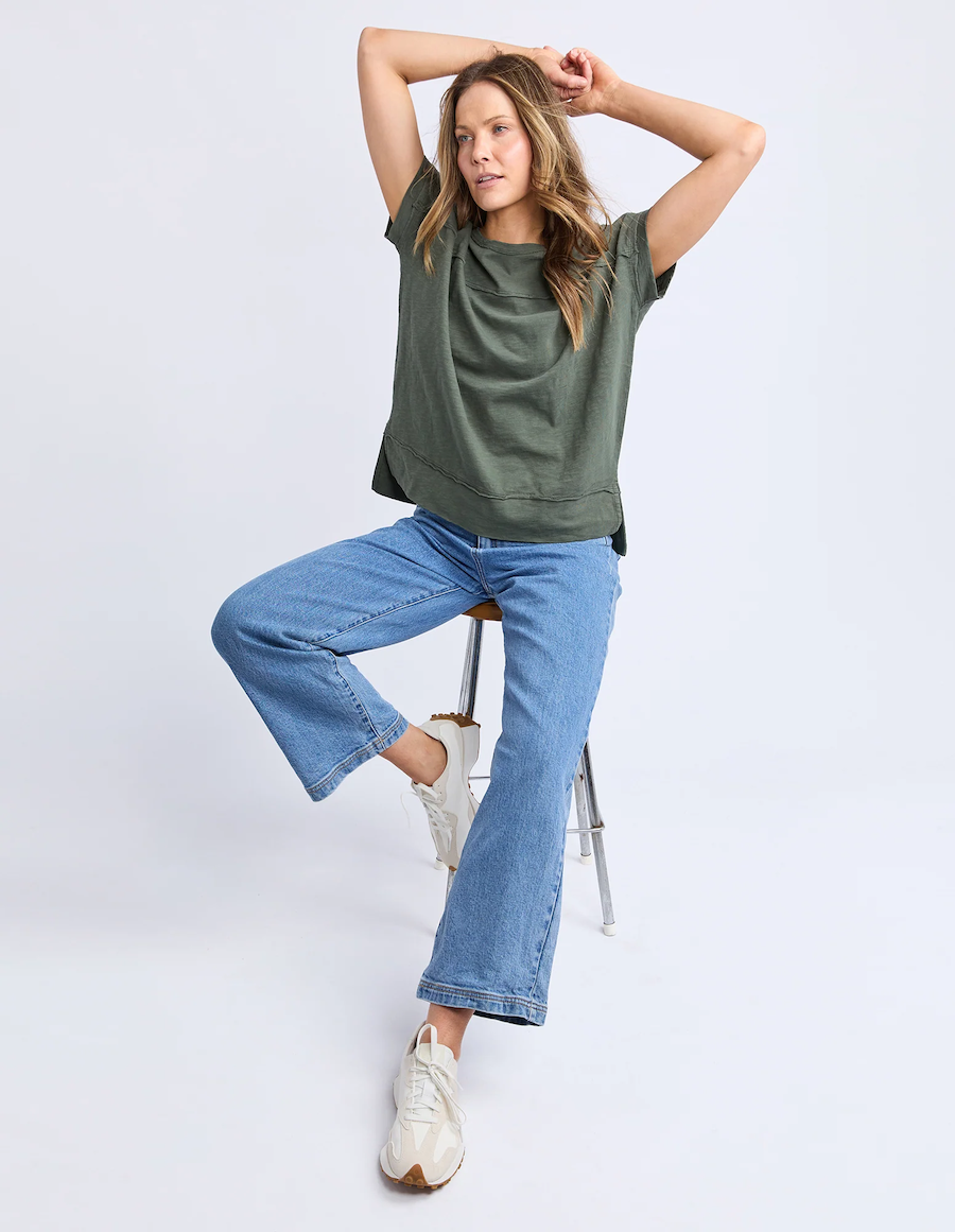 foxwood-allison-cotton-tee-khaki.png