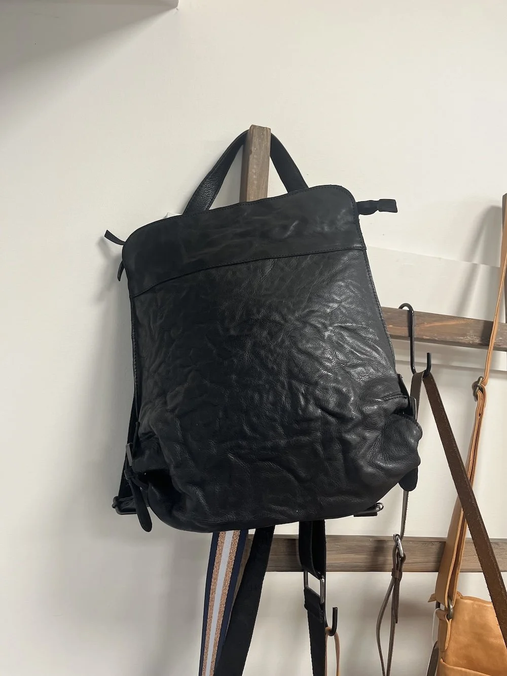 leather-backpack0convertible-black.jpeg