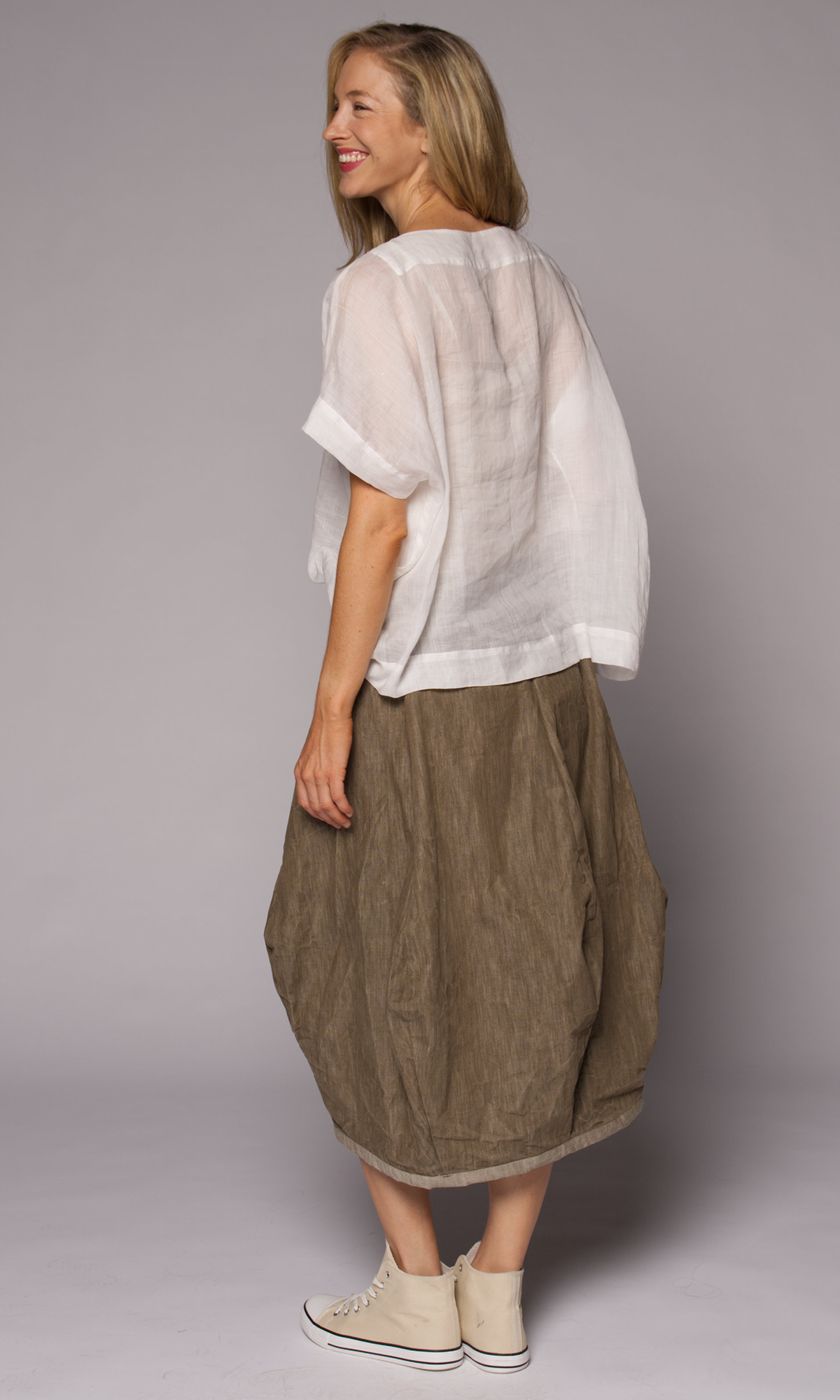 kaari-washed-brown-canvas-skirt-muse.png