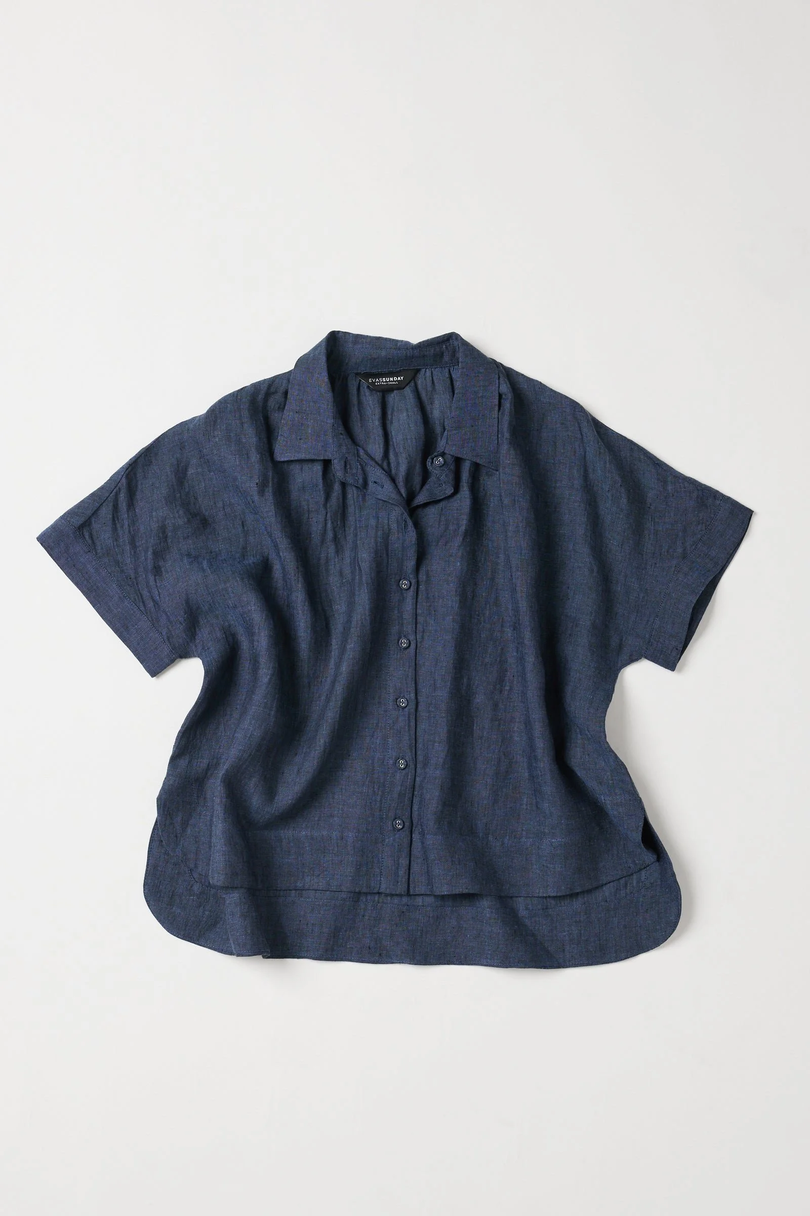 Lumi_Shirt_Navy.jpg