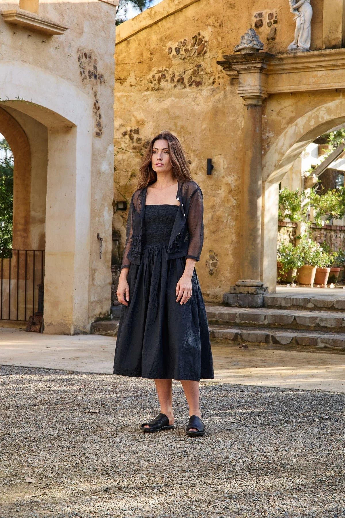 Meg-by-design-tulsi-jacket-black.jpg