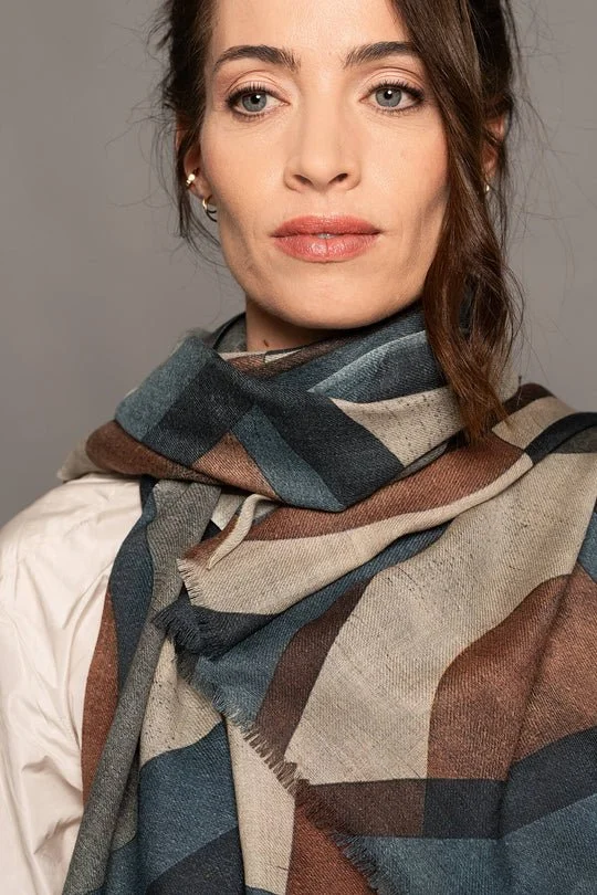 Yoko Noa scarf - Merino/silk NA03