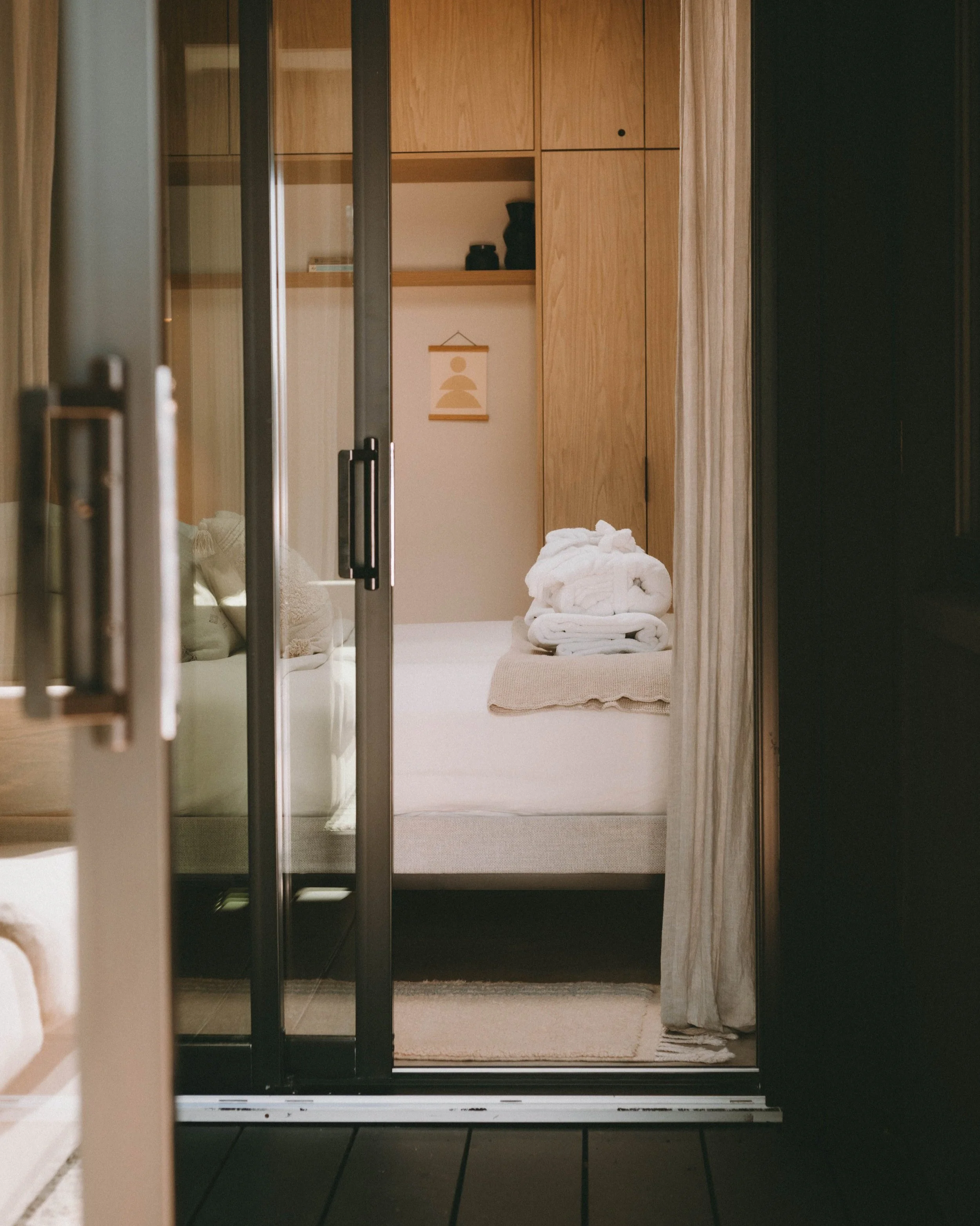 Coastal Dreams In The Hasumi Cabin Moments Of Wild