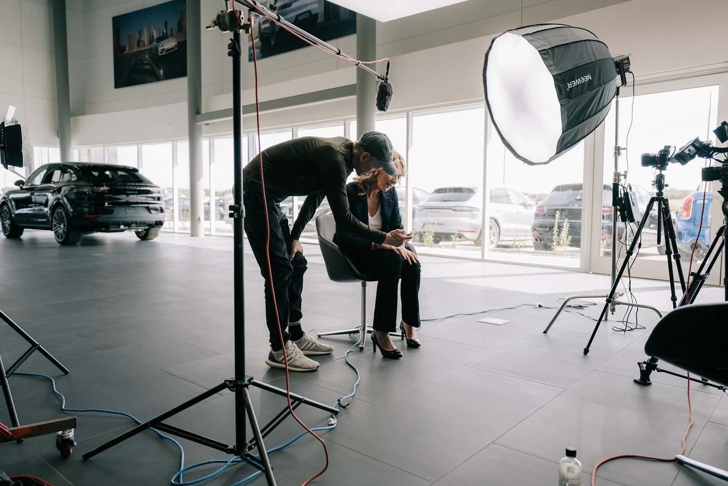 Extra Videographer (8hrs) $1050