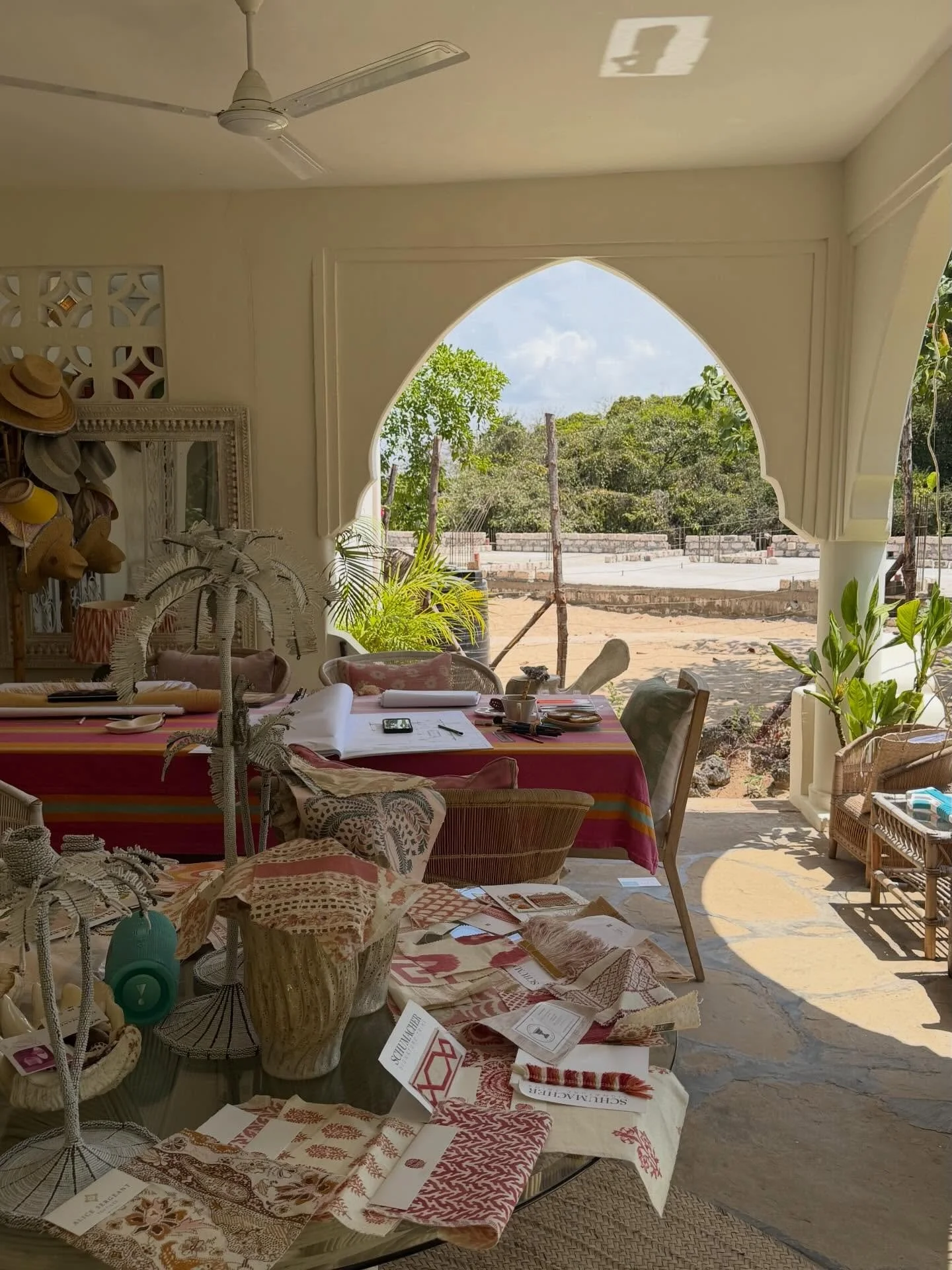 Earlier this month I spent an amazing week in Watamu, on the coast of Kenya working on our beach house project with my lovely client Vanessa @ness355. Having spent some time in a truly magical Lamu being inspired by the Swahili architecture and all t