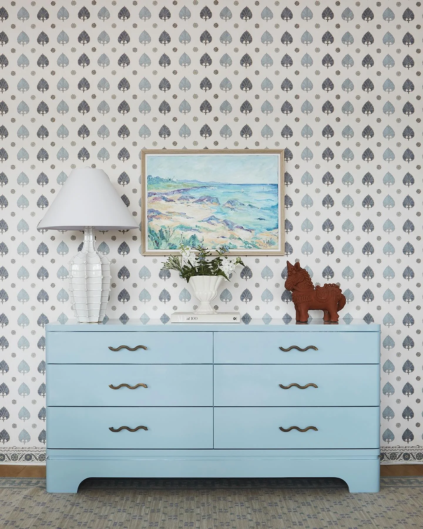 A calming and dreamy moment from our Meyer Road project. Quite often a client will ask us to help source art pieces to complement the interiors we have designed. The clients brief was art works that encompassed nature and calmness. This coastal scape