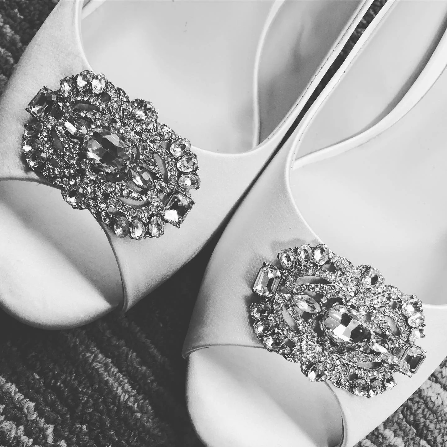 No peach or dusty blue shoes for this bride to be! I wasn&rsquo;t sure about ordering shoes online, but these @paradox_london shoes are perfect! 16 days and counting till I get to walk down the isle in these! #meanttobemerl