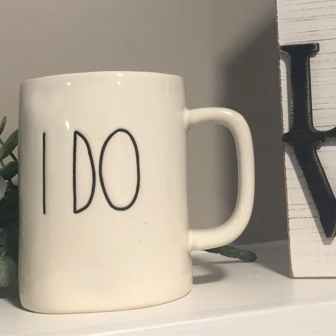 18 days to go. Andy and I got another sneak peak of our wedding venue this evening and are getting super excited! This little find was in their new brides cottage, which I adore! I am looking to getting all dolled up to marry my best friend in such a