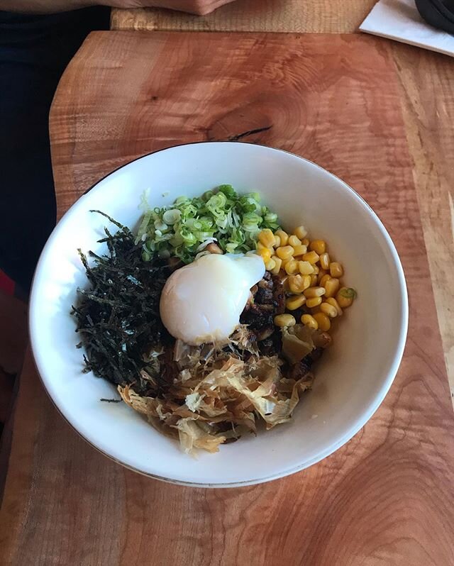 Hood River Roasted garlic Mazemen with poached egg! Ours friends said the new bowls looks small but no matter how much they eat it&rsquo;s never end 🤣.
.
.
.
#mazemen #mazesoba #ramen #ramennoodles #noodles #pdxeats #thebestfoodie #hoodriveroregon #