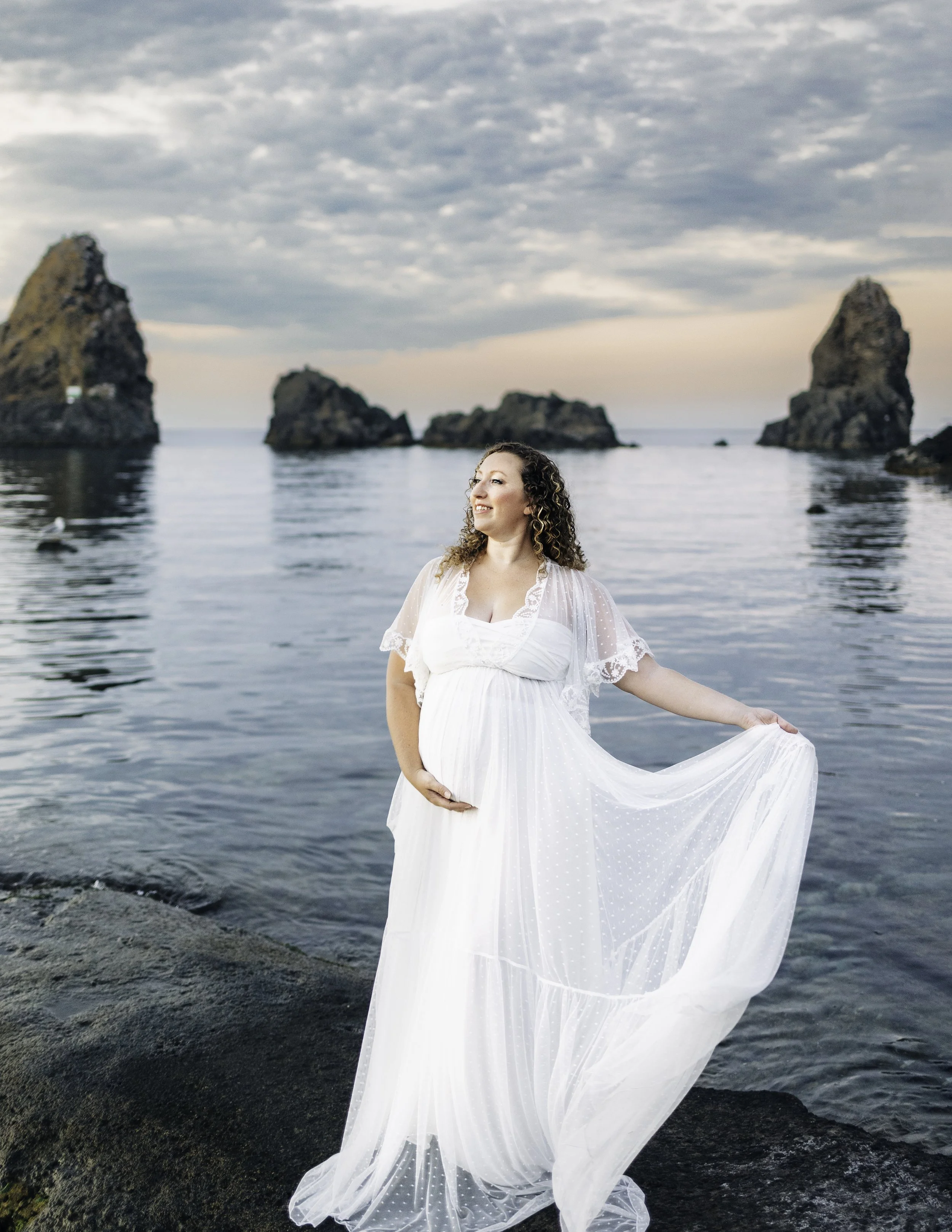 Maternity session at Isole dei Ciclopi (Acitrezza)
