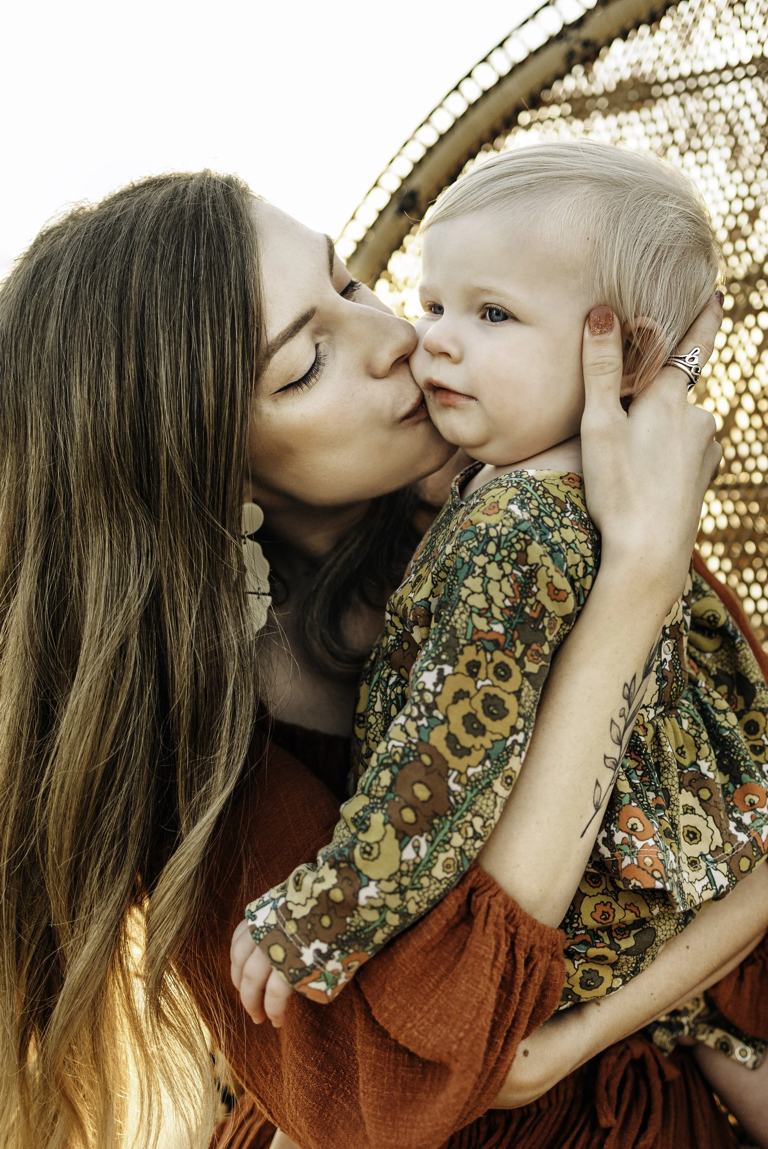 Emotional portrait of a mom taken on a beach in Sicilia