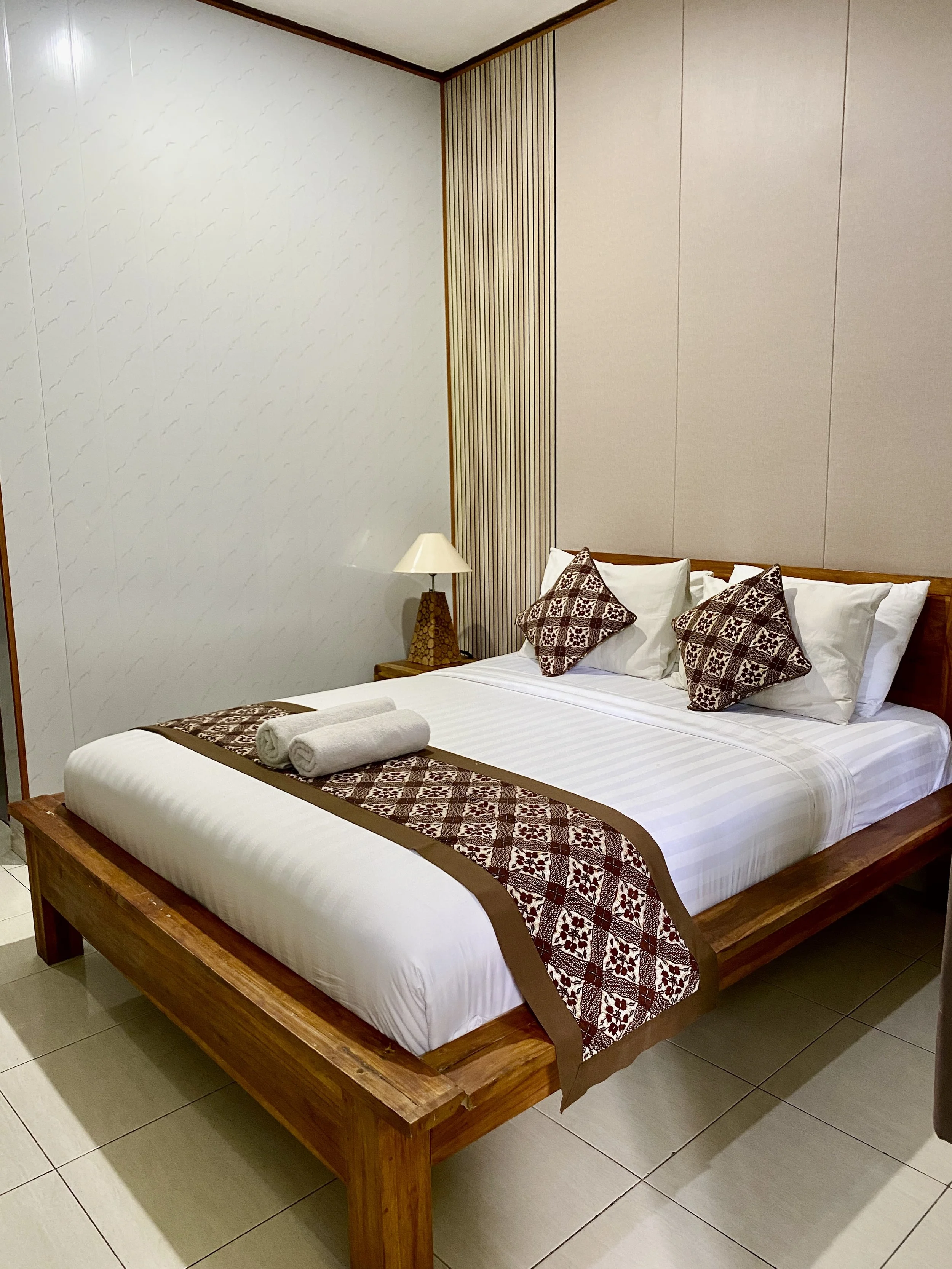bali-room-1.jpg