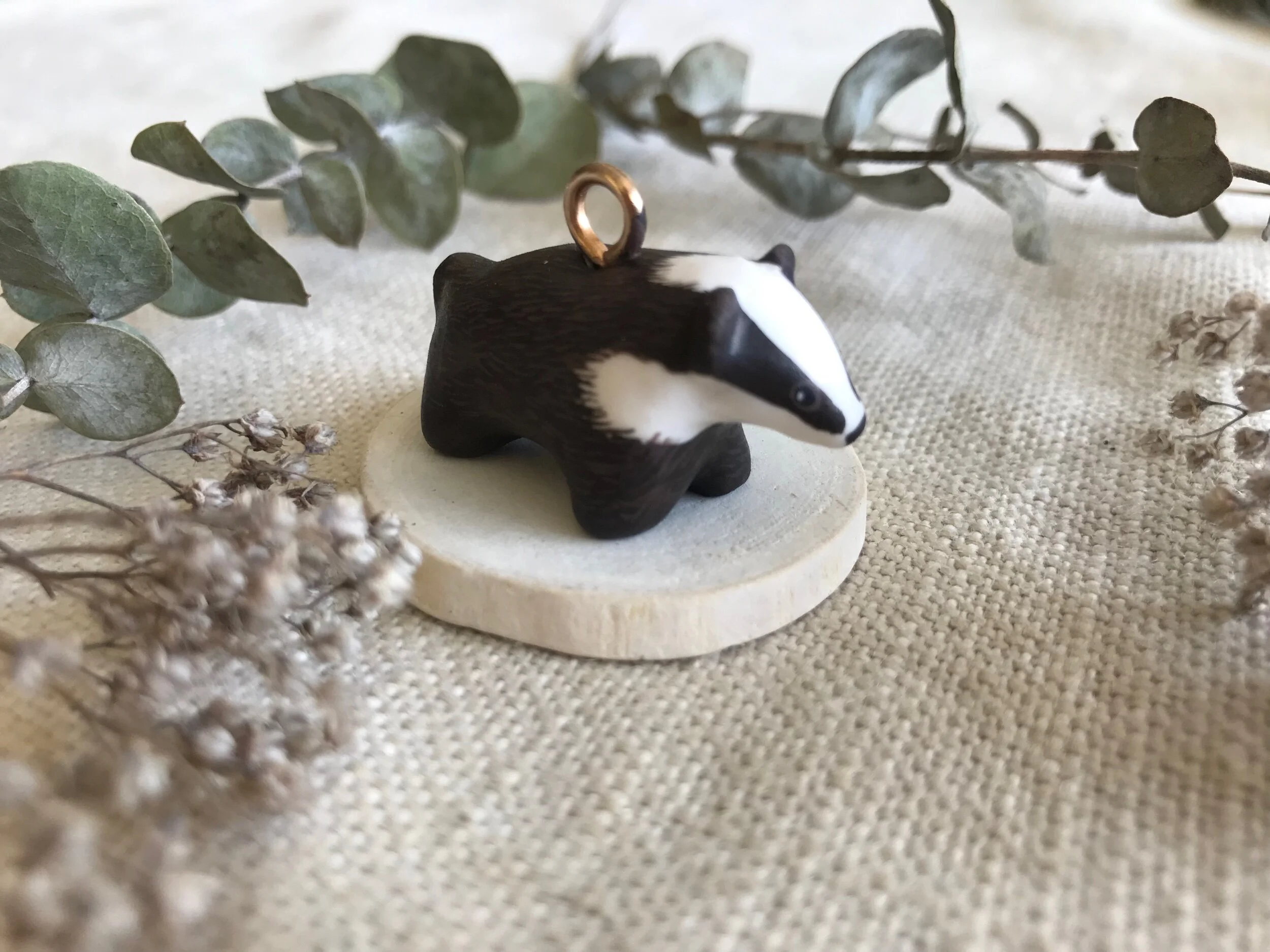 17083B74-CF21-4F09-A033-03E8F1090B2E