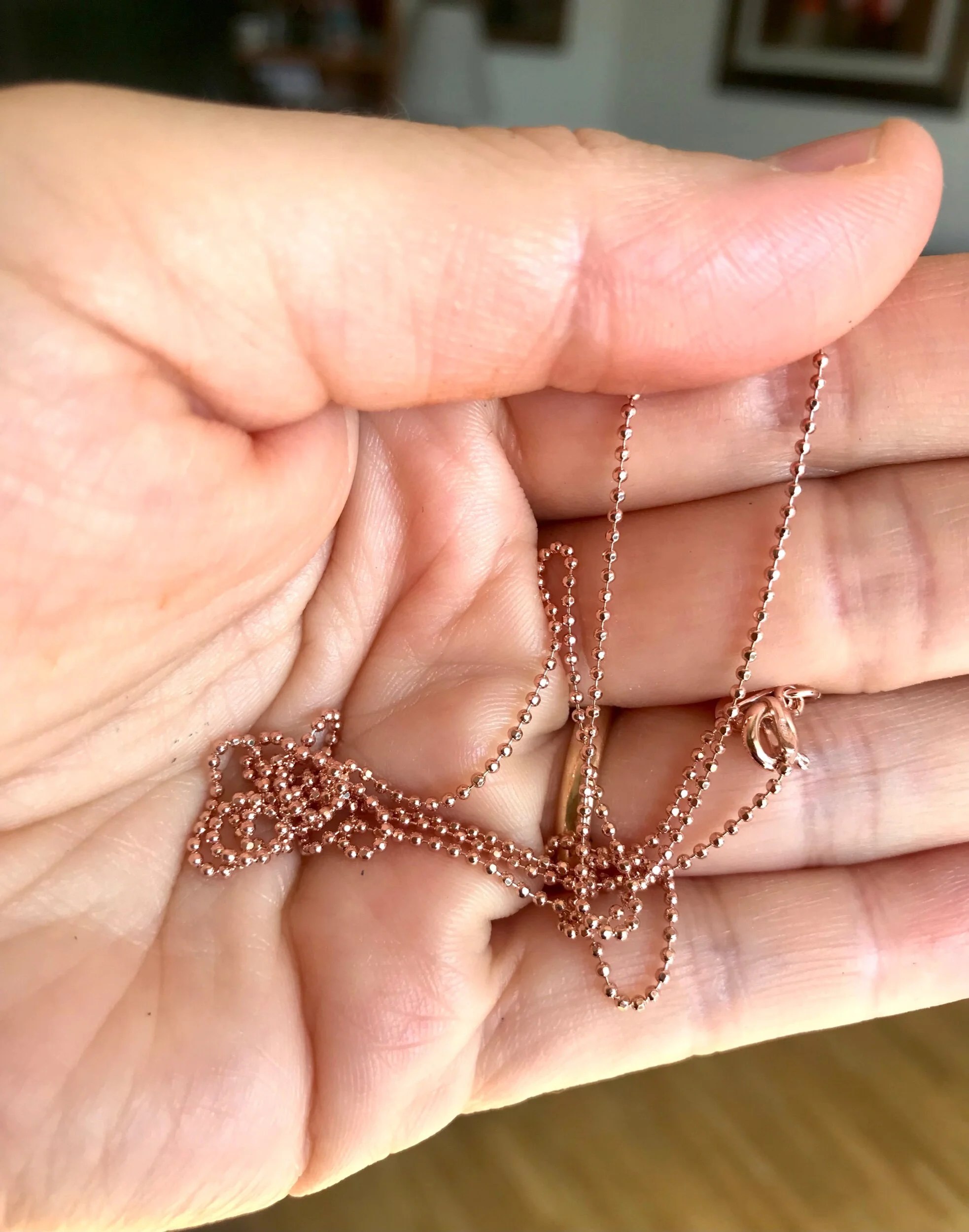 4FB49808-E515-42EE-8938-6747D39005ED