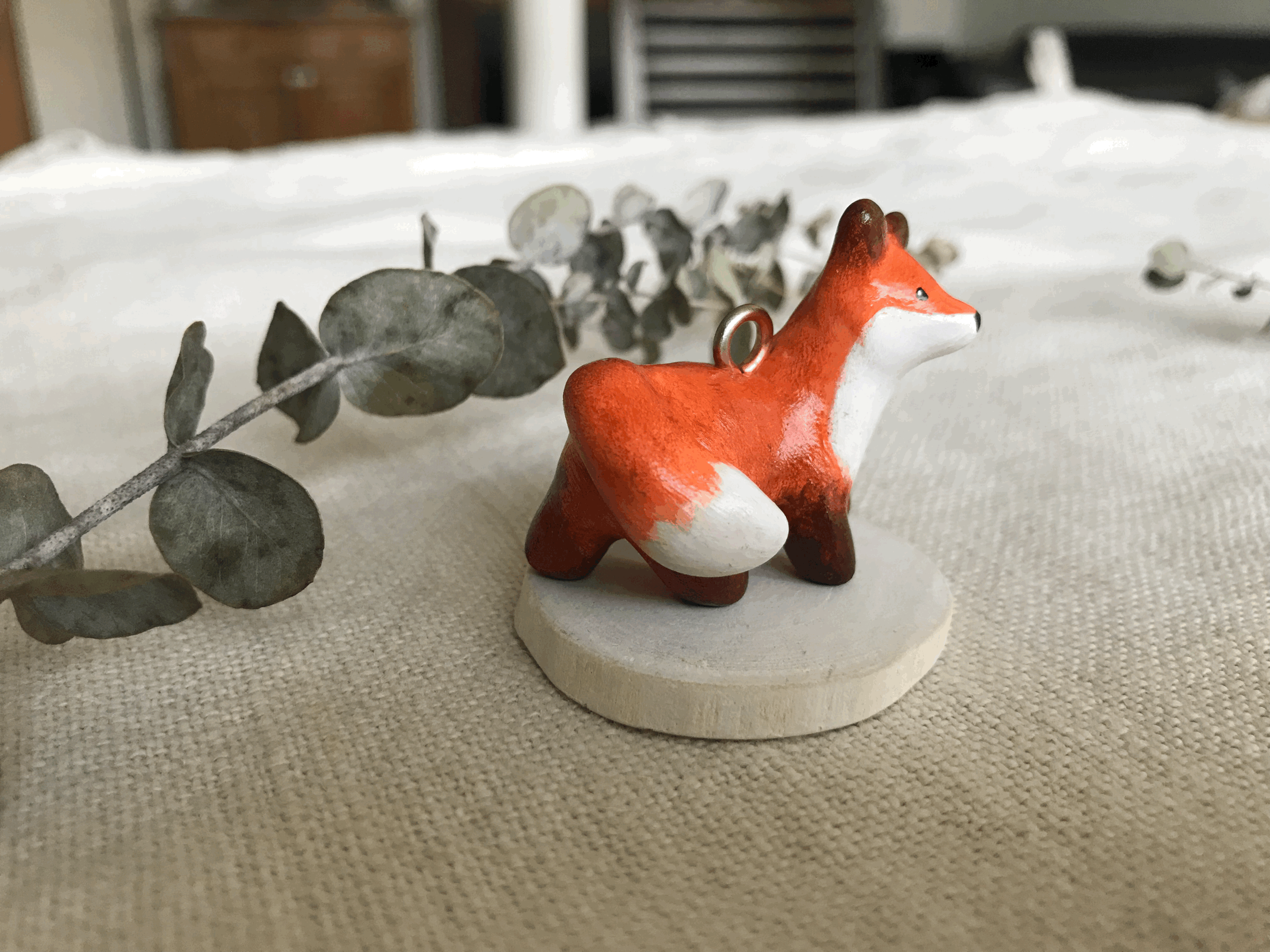 Petite sculpture-pendentif Renard 1