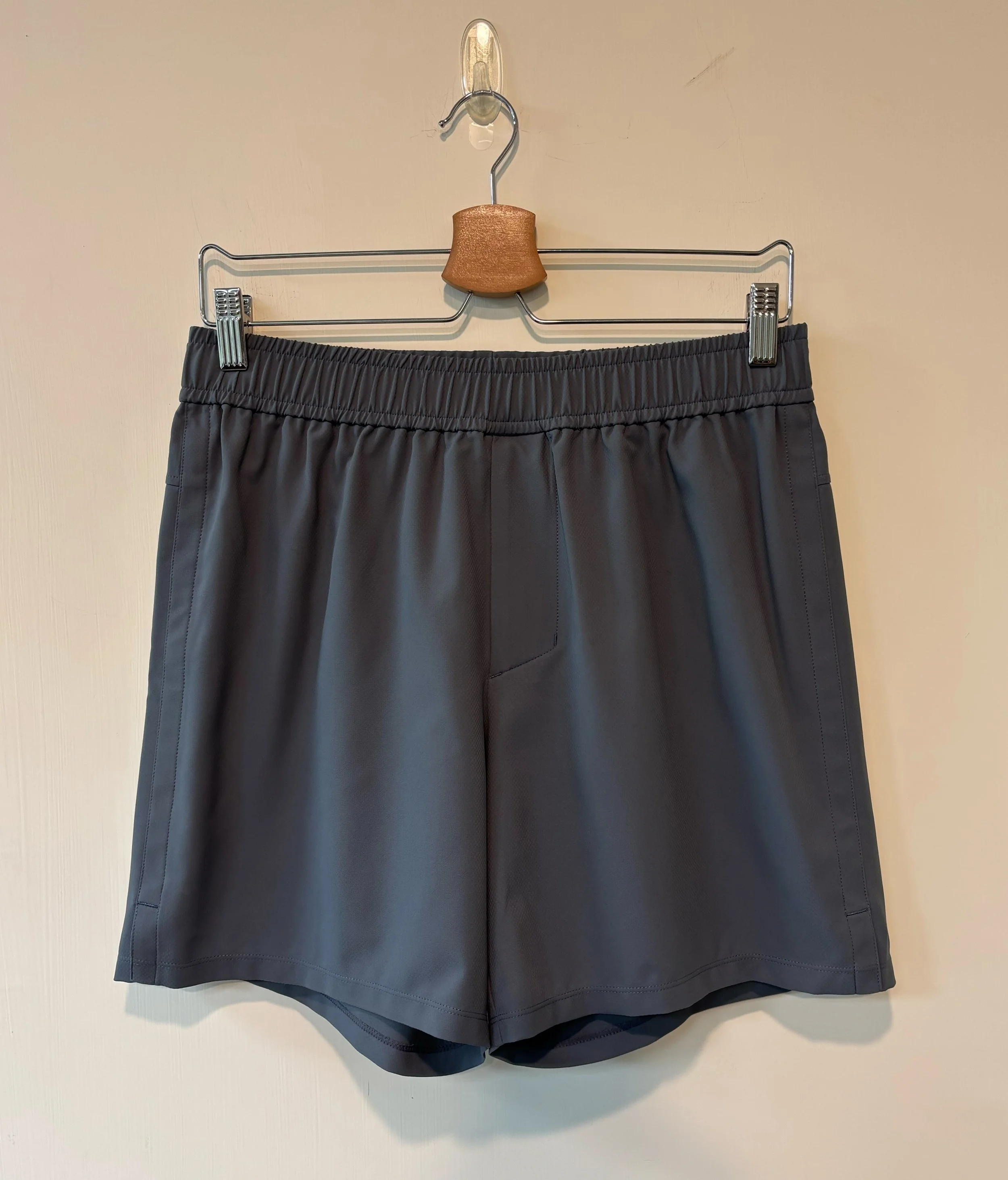 P07081A0 Front.jpg